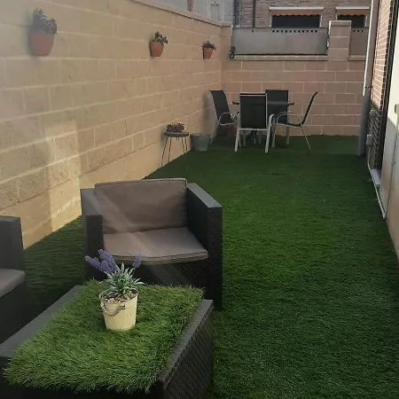 Arroyo Apartment